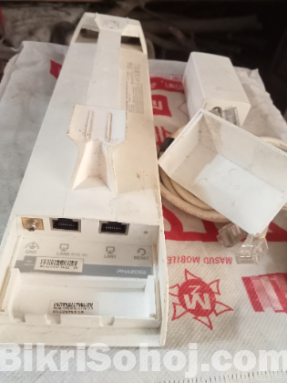 CPE220  2.4GHz 300Mbps 12dBi Outdoor WiFi Router CPE